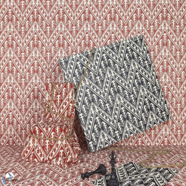 Tatiana-Behang-Pierre Frey-Selected Wallpapers